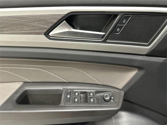 used 2022 Volkswagen Atlas Cross Sport car, priced at $29,170