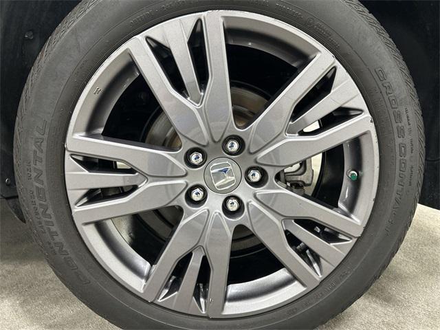 used 2021 Honda Passport car, priced at $27,612
