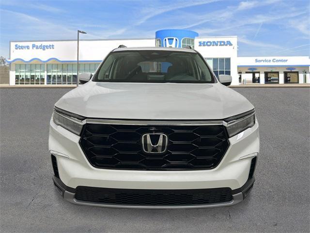 new 2025 Honda Pilot car, priced at $48,006