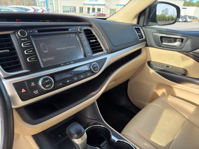 used 2018 Toyota Highlander car, priced at $24,000