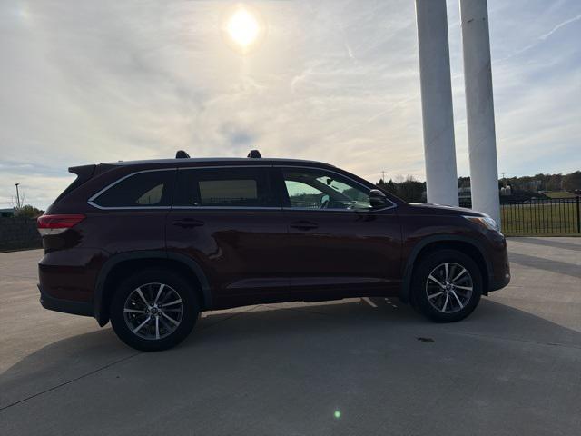 used 2018 Toyota Highlander car, priced at $24,000