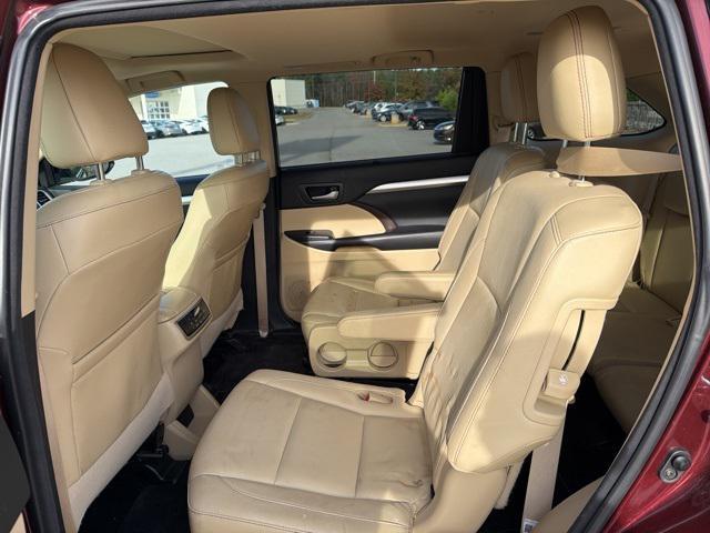 used 2018 Toyota Highlander car, priced at $24,000