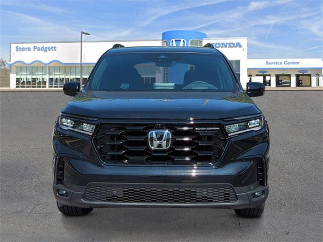 new 2025 Honda Pilot car, priced at $51,669