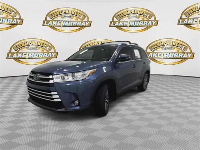used 2019 Toyota Highlander car, priced at $26,847