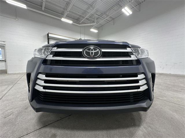 used 2019 Toyota Highlander car, priced at $26,847