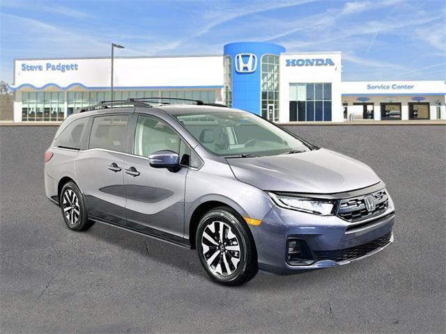new 2026 Honda Odyssey car, priced at $43,885