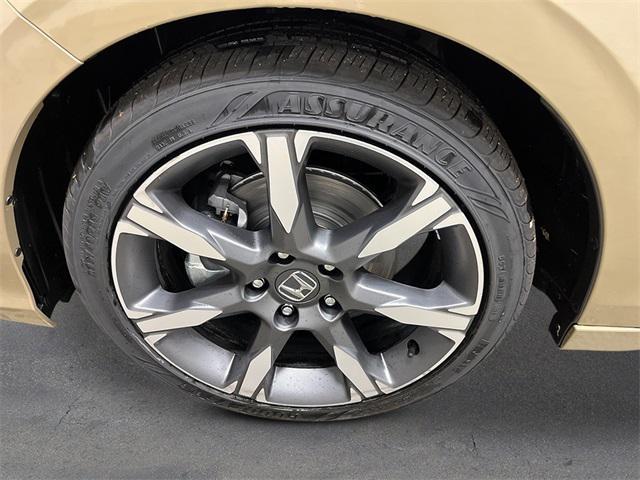 new 2025 Honda Civic Hybrid car