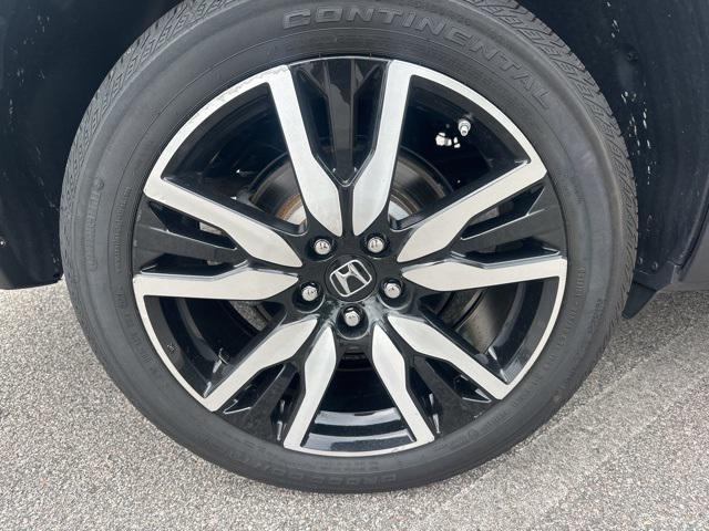 used 2022 Honda Pilot car, priced at $35,997