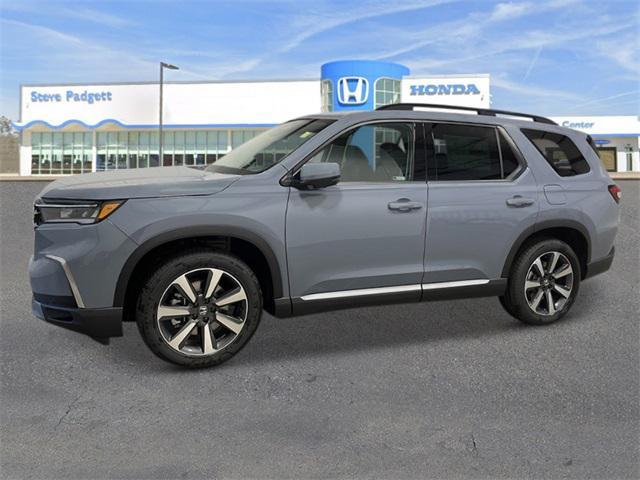 new 2025 Honda Pilot car, priced at $54,985