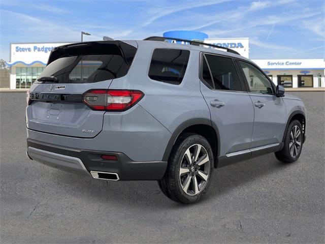 new 2025 Honda Pilot car, priced at $54,985