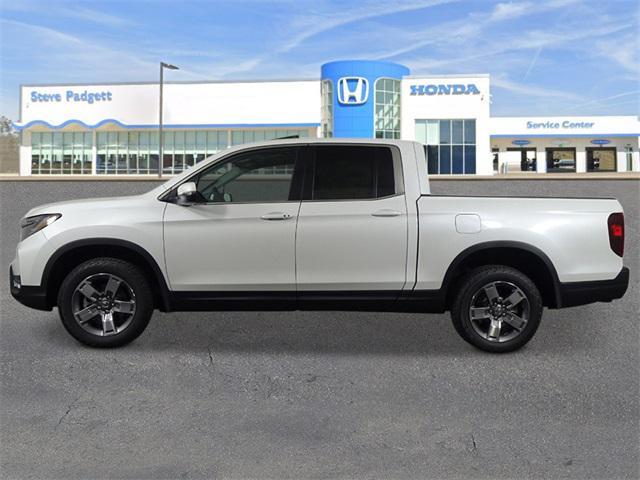 new 2025 Honda Ridgeline car, priced at $40,807