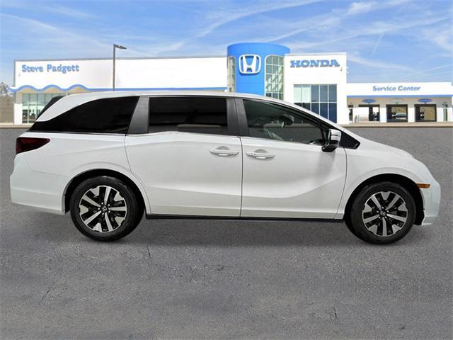 new 2025 Honda Odyssey car, priced at $42,875