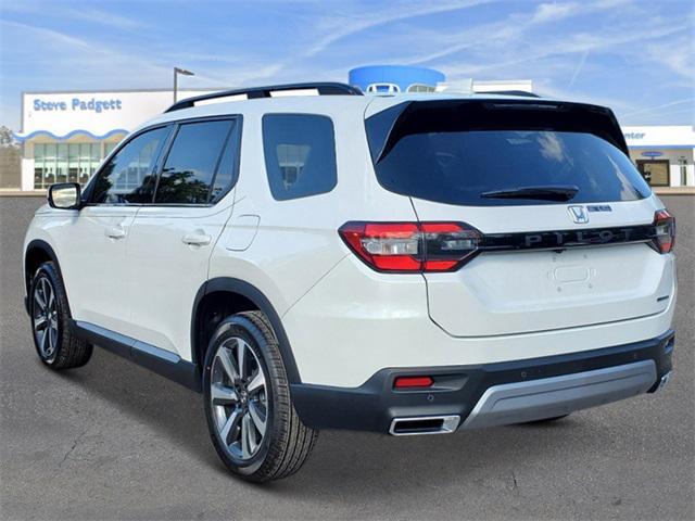 new 2025 Honda Pilot car, priced at $45,834