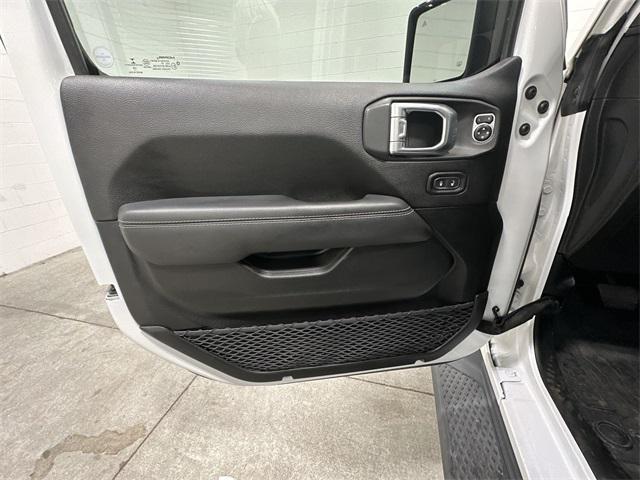 used 2020 Jeep Gladiator car, priced at $30,135
