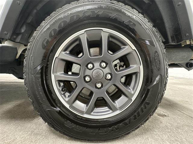 used 2020 Jeep Gladiator car, priced at $30,135