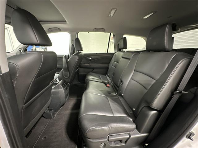 used 2022 Honda Pilot car, priced at $32,645