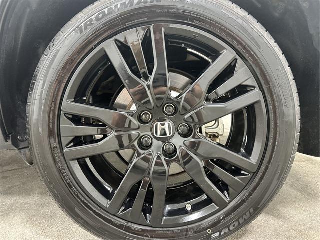 used 2022 Honda Pilot car, priced at $32,645
