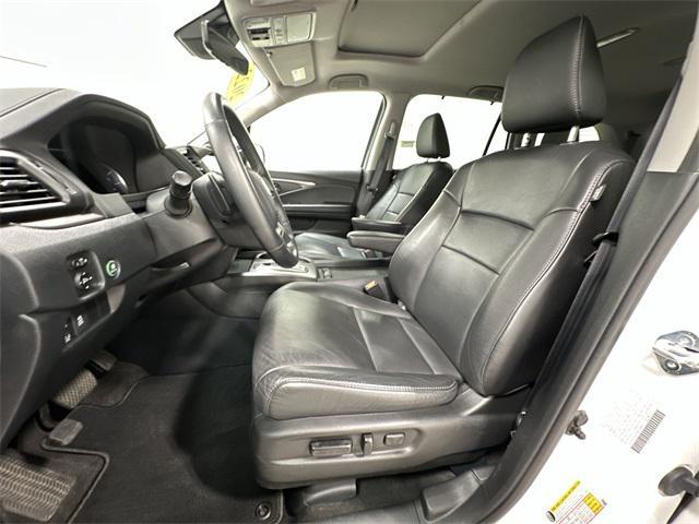 used 2022 Honda Pilot car, priced at $32,645