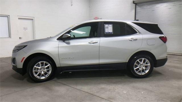 used 2022 Chevrolet Equinox car, priced at $18,900