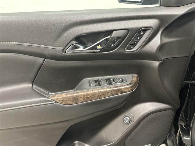 used 2022 GMC Acadia car, priced at $34,000