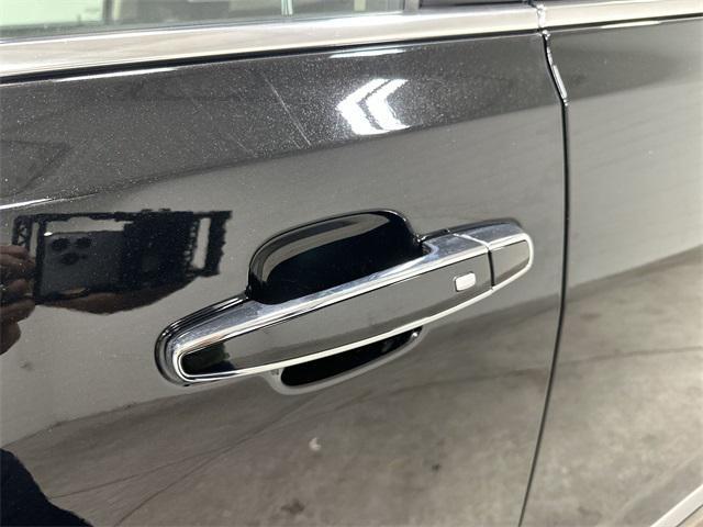 used 2022 GMC Acadia car, priced at $34,000