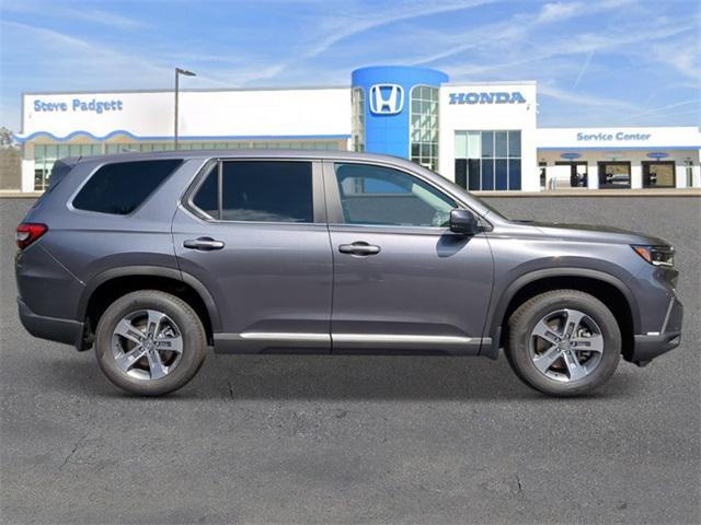 new 2025 Honda Pilot car, priced at $42,368