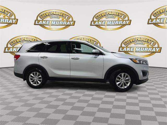 used 2018 Kia Sorento car, priced at $12,625