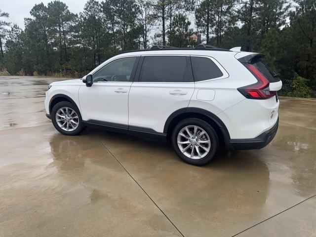 used 2025 Honda CR-V car, priced at $34,000