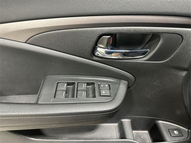 used 2022 Honda Pilot car, priced at $28,798