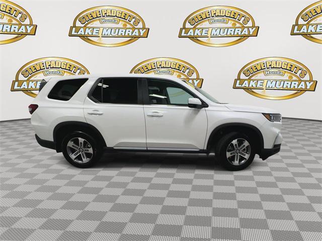 used 2025 Honda Pilot car, priced at $43,802