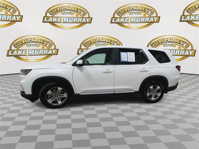 used 2025 Honda Pilot car, priced at $43,802