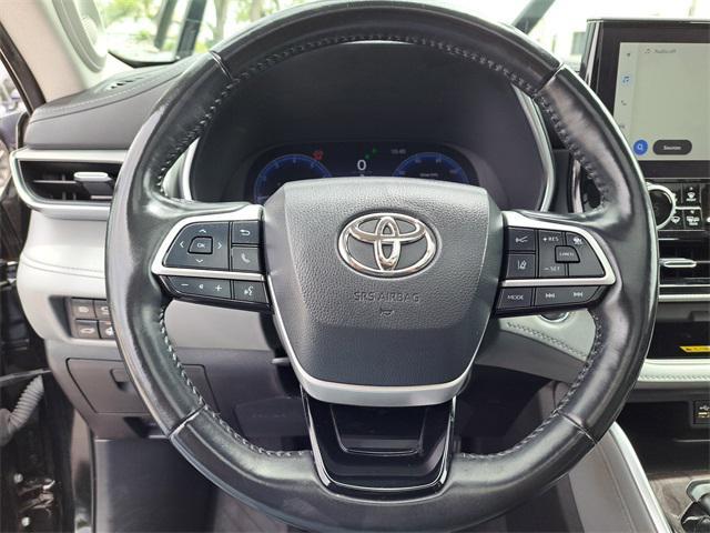 used 2023 Toyota Highlander car, priced at $40,551