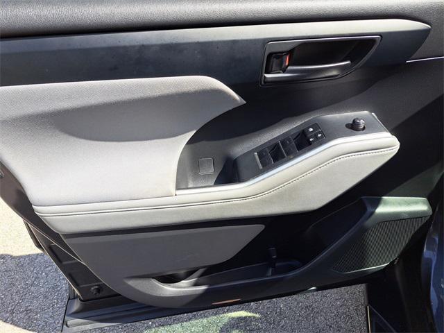 used 2022 Toyota Highlander car, priced at $28,998