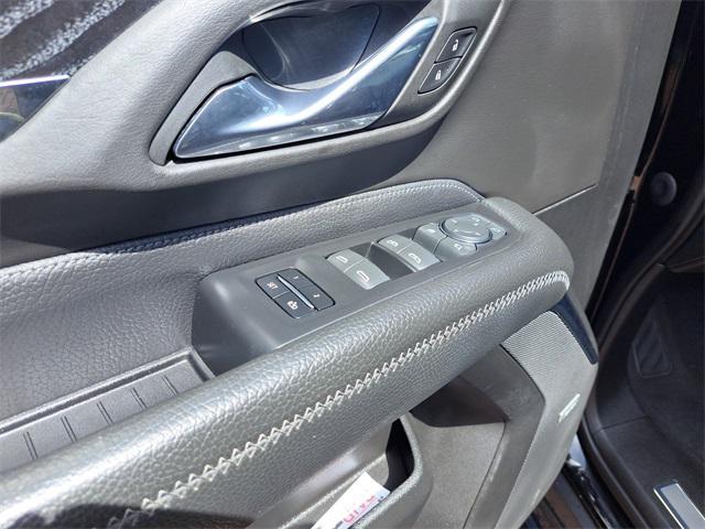 used 2023 GMC Yukon car, priced at $50,699
