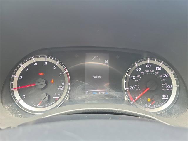 used 2022 Toyota Highlander car, priced at $28,395