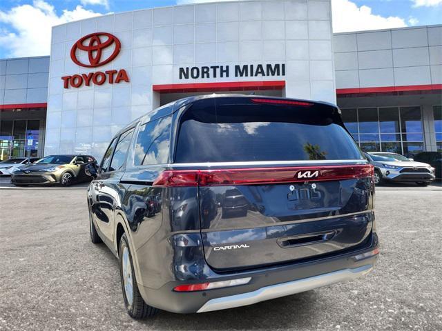 used 2023 Kia Carnival car, priced at $30,498