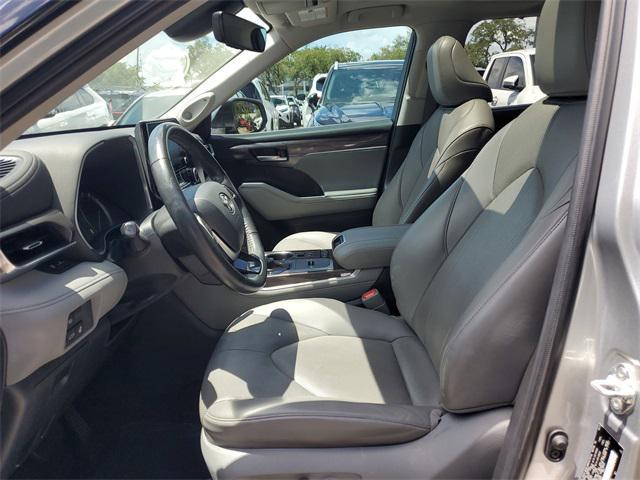used 2022 Toyota Highlander car, priced at $35,721