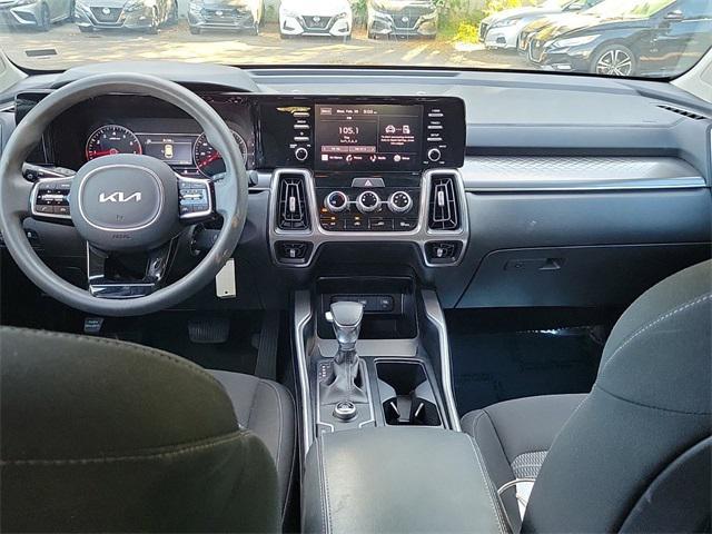 used 2023 Kia Sorento car, priced at $22,532