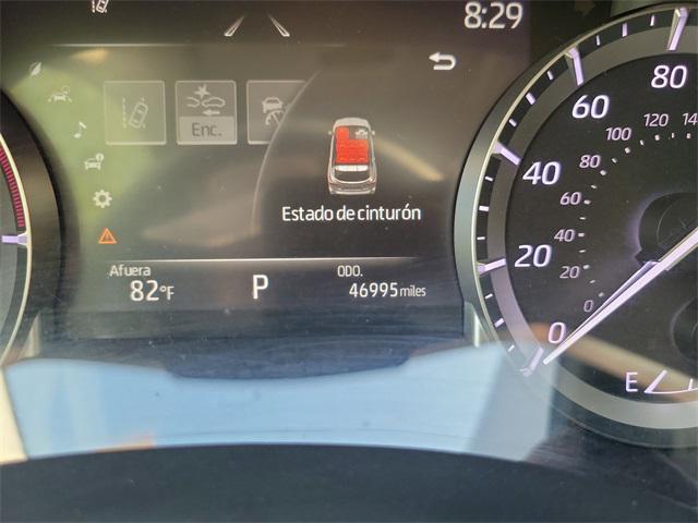 used 2022 Toyota Highlander car, priced at $31,877