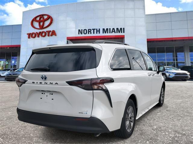 used 2024 Toyota Sienna car, priced at $47,999