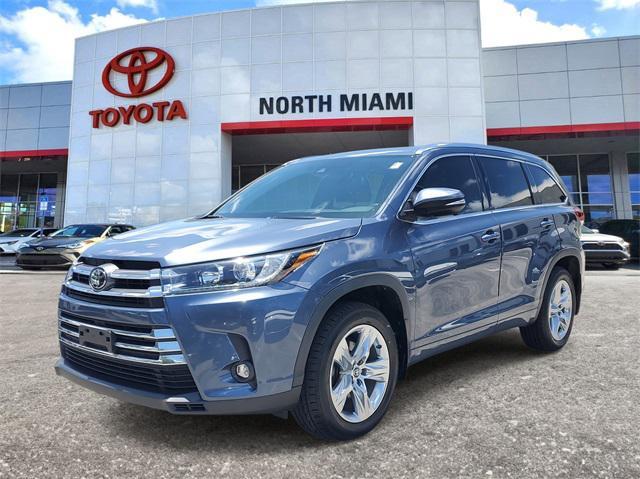 used 2019 Toyota Highlander car, priced at $30,887
