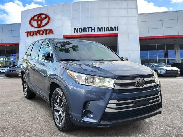 used 2019 Toyota Highlander car, priced at $23,745