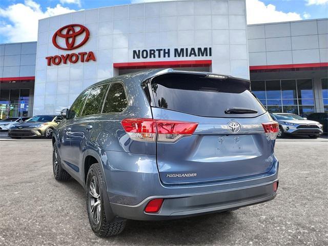 used 2019 Toyota Highlander car, priced at $23,745