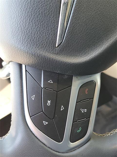 used 2023 Chrysler Pacifica car, priced at $18,988