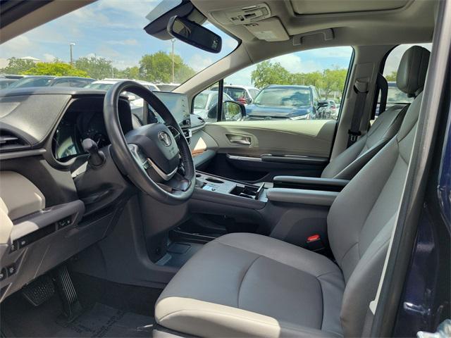 used 2024 Toyota Sienna car, priced at $40,252