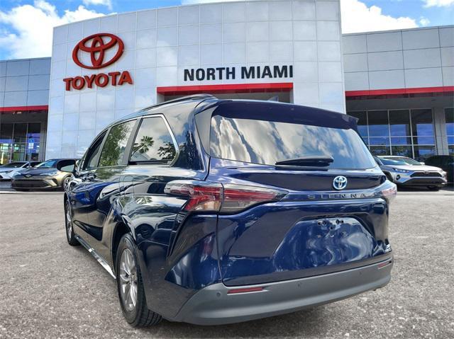 used 2024 Toyota Sienna car, priced at $40,252
