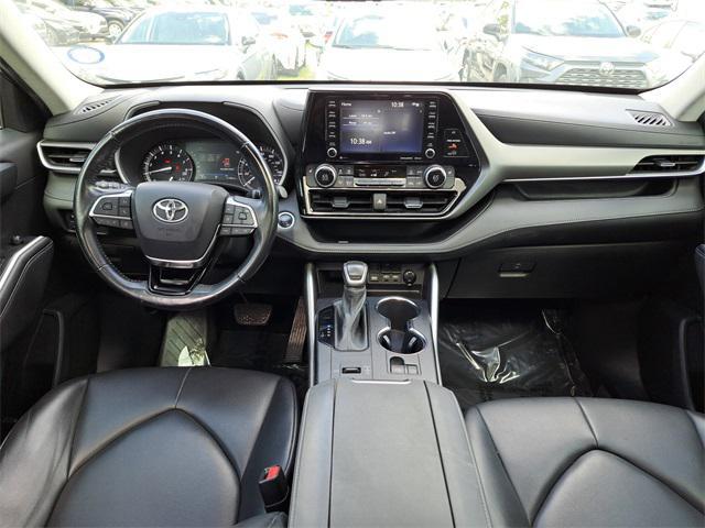 used 2021 Toyota Highlander car, priced at $26,843