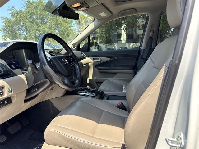 used 2022 Honda Pilot car, priced at $30,425