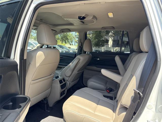 used 2022 Honda Pilot car, priced at $30,425