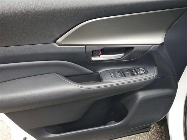 used 2024 Toyota Grand Highlander car, priced at $45,604